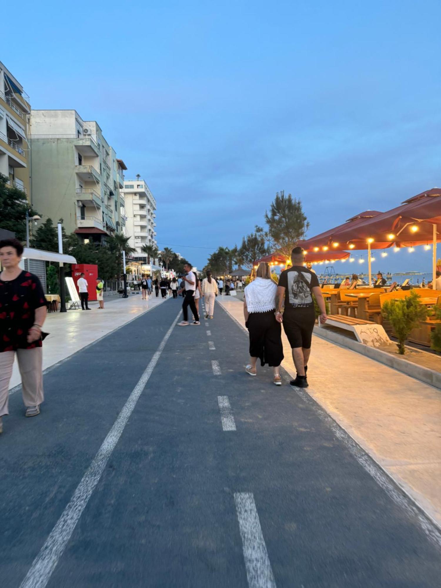 Melas Villa Durrës Exterior foto
